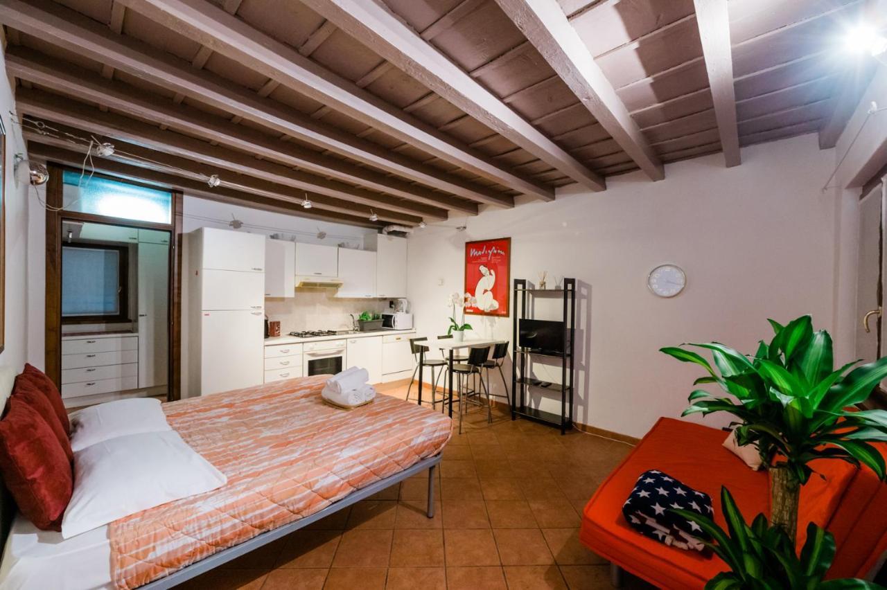 Apartamento Old Town Square Bérgamo Exterior foto
